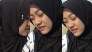 Ngewein Pacar Masih Bocil SMP Di Ruang Tamu Mekinya Sempit