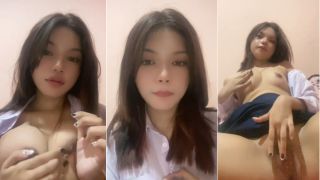 Cantik Bocil SMP Tapi Uda Suka Colmek